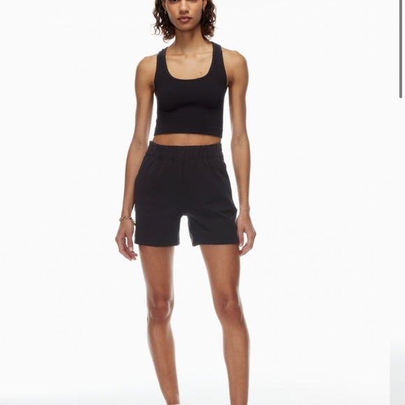 Aritzia Babaton The Group Weekender Short Black‎ Small - Picture 1 of 8
